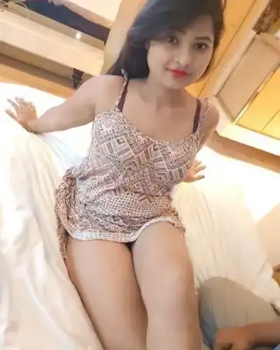 Call Girls in Shalimar Bagh